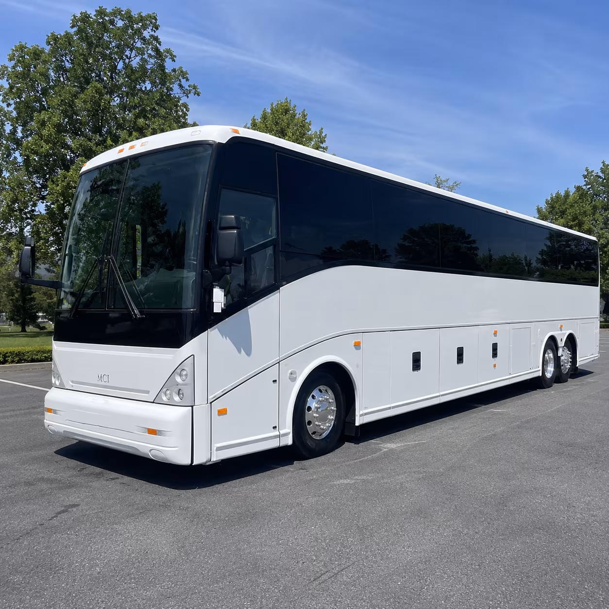 charter buses for midland field trips and cross basin runs